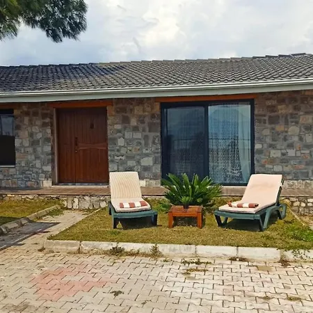 Tas Ev Villa *